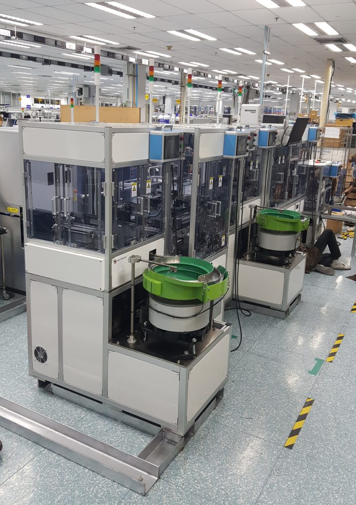 Assembly line machine 01