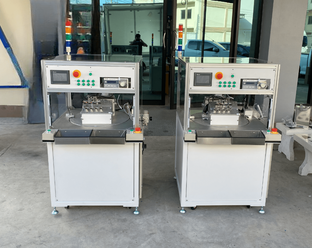 Auto glue dispensing machine